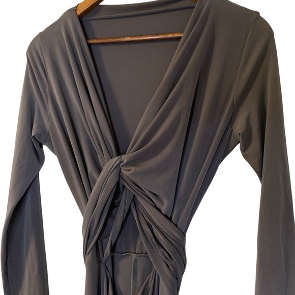 Von Vonni Transformer Gray Dress in Size L, a Unique Piece - Picture 3 of 6